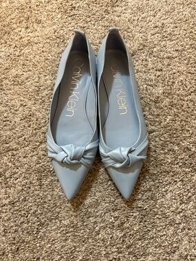 Calvin Klein Light Blue Pointed-Toe Knot Ballet Flats
